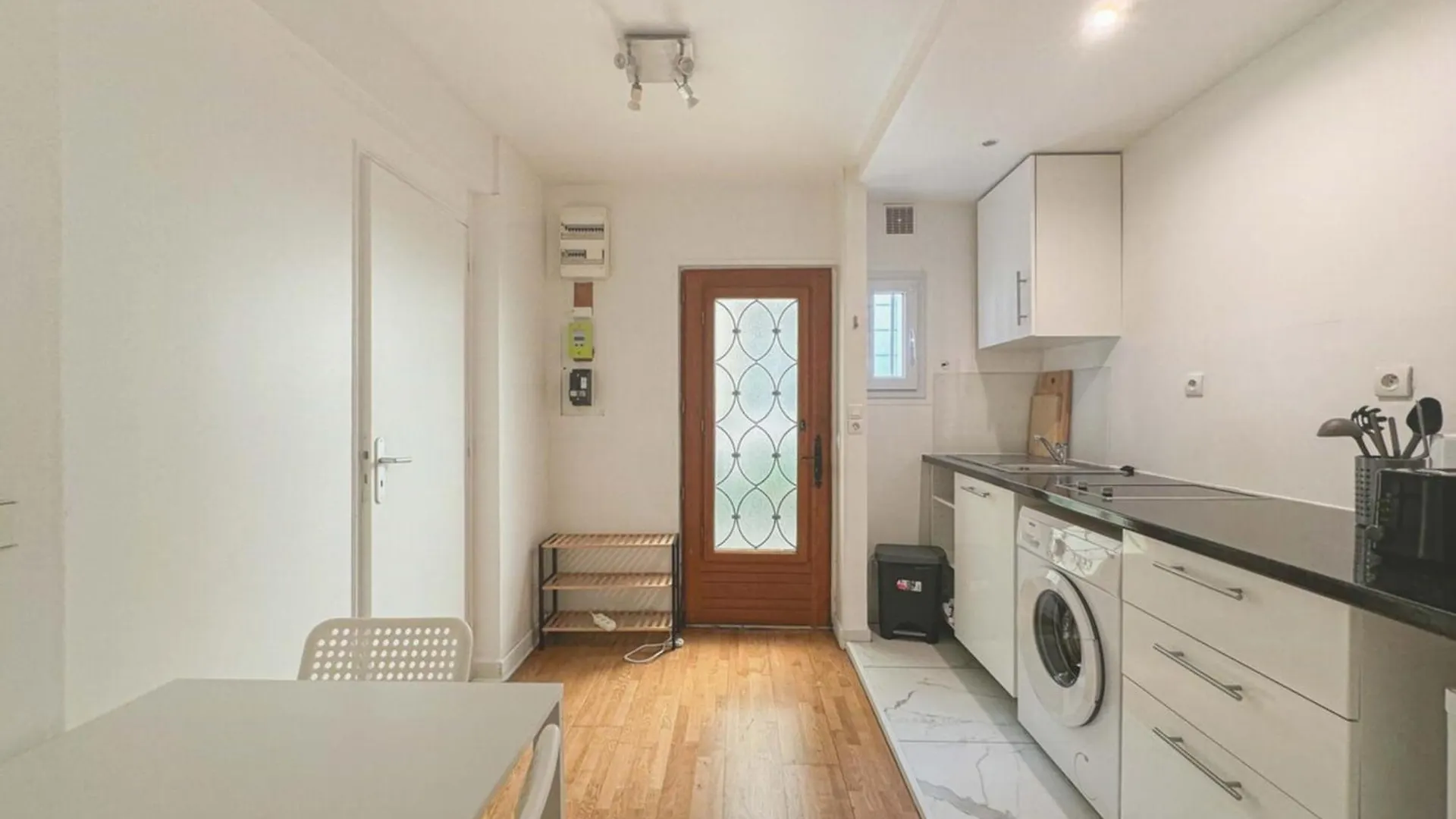 Flexliving - Whole Flat - Banquier Apartment Paris 0*,  France