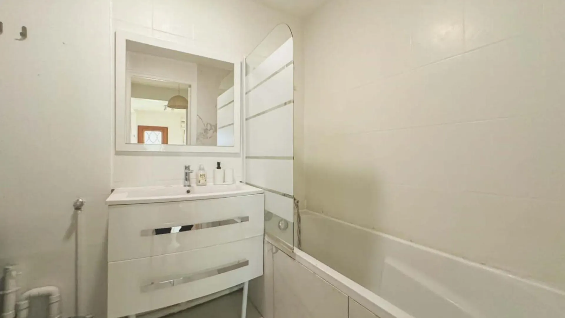 Flexliving - Whole Flat - Banquier Apartment Paris